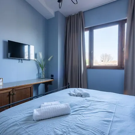 Гостевой дом Comfort - Casamerlo 3*